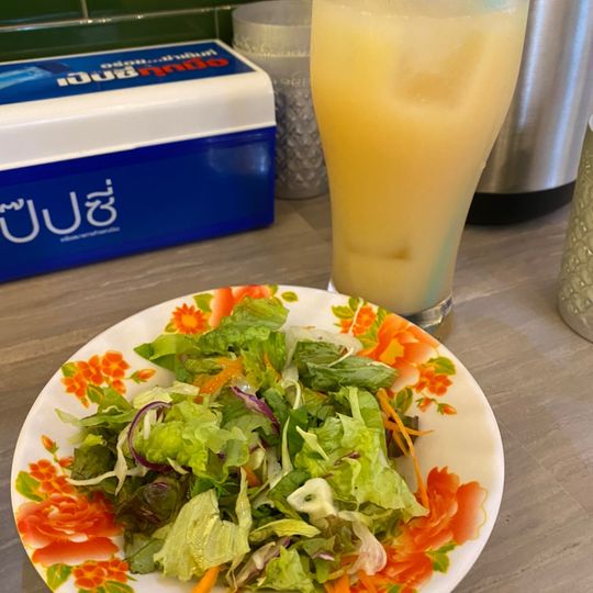 タイ屋台居酒屋 ガムランディKITTE博多店